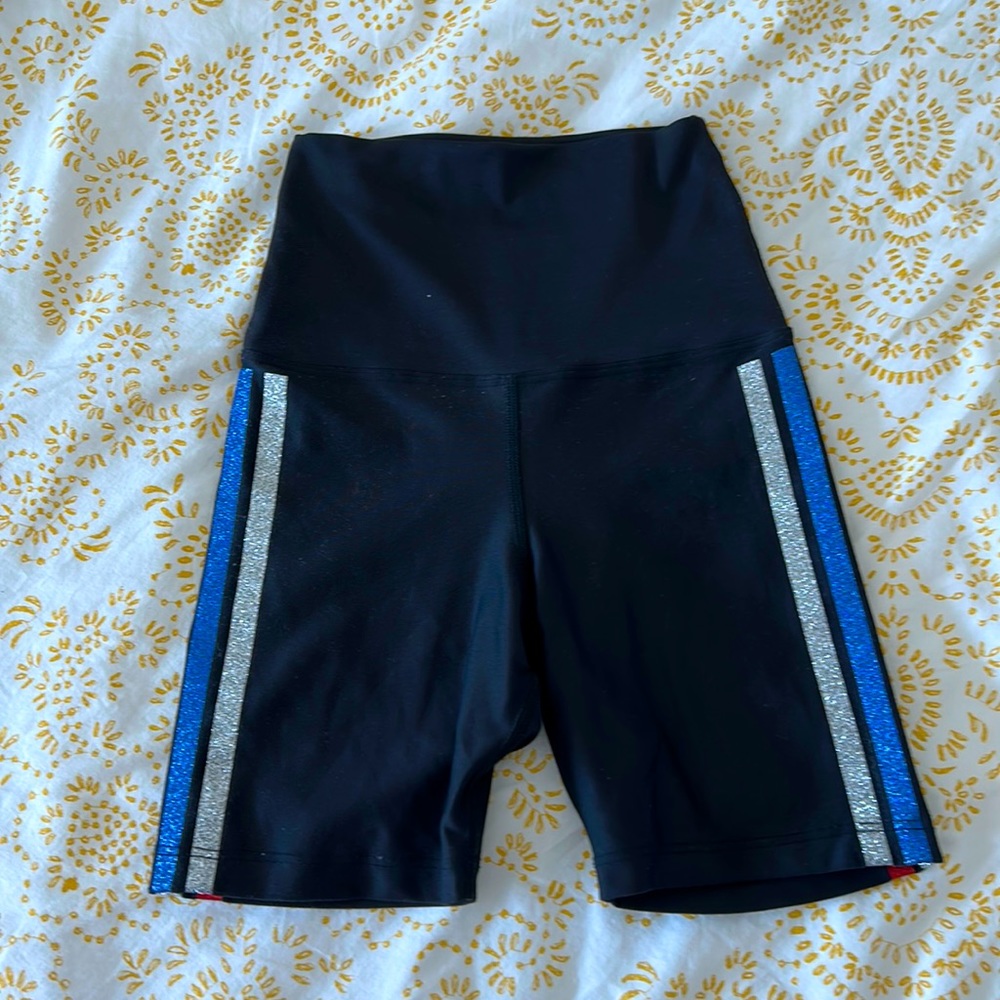 Sport bike short